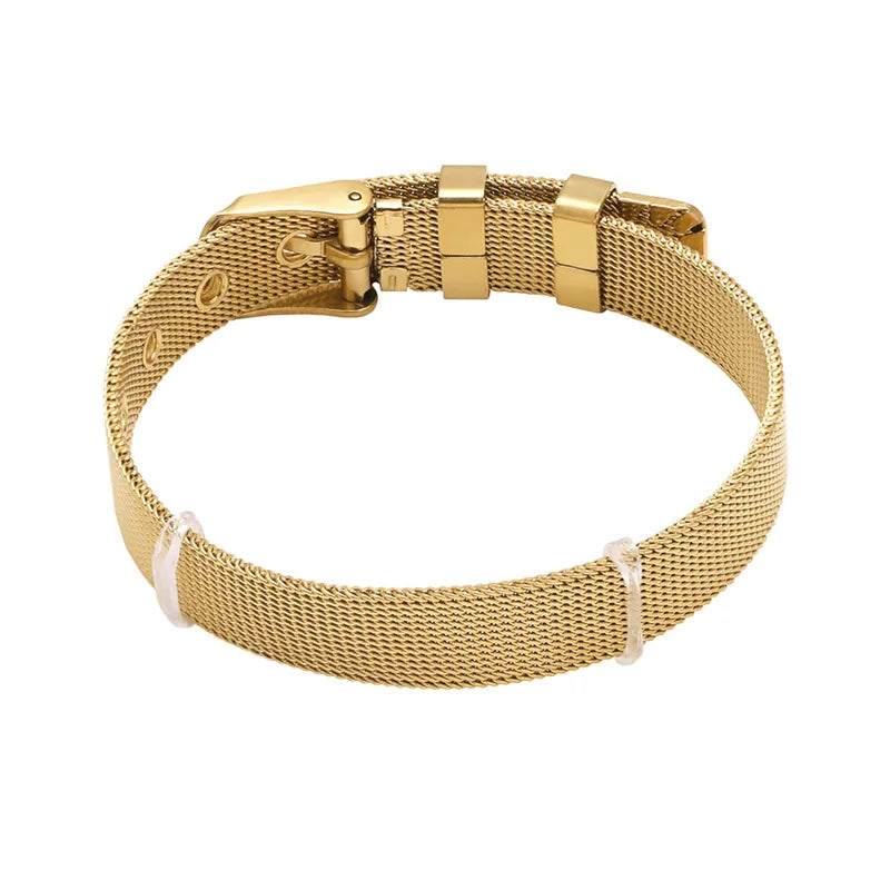Pulsera color oro, letras tipo brazalette