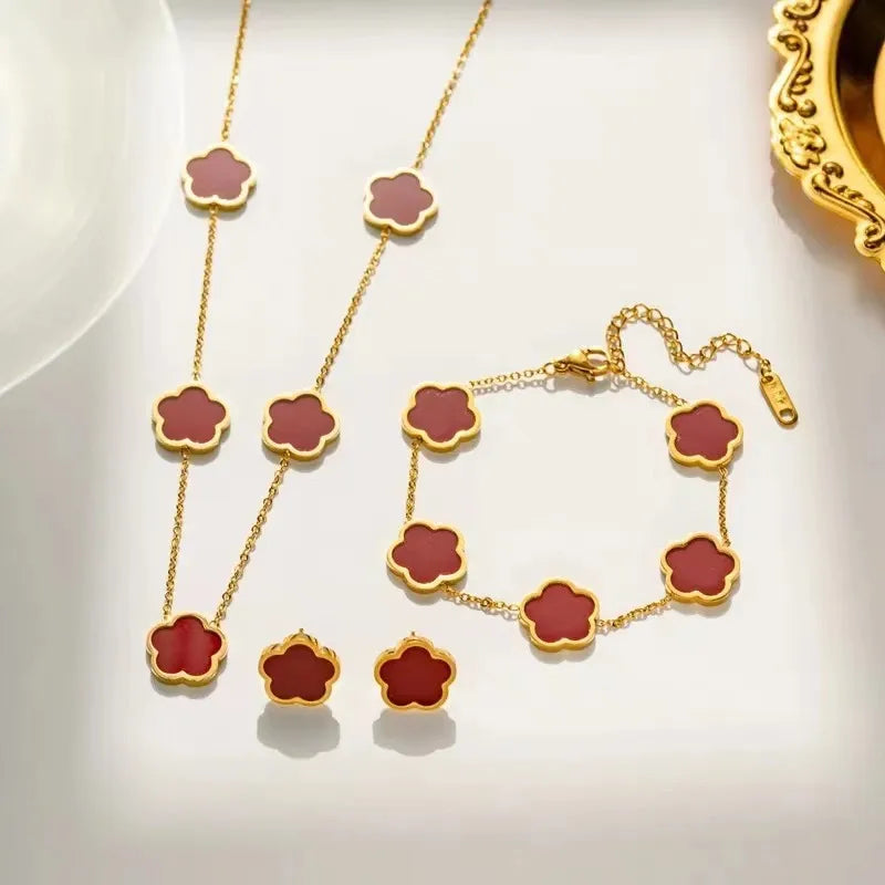 Conjunto de 4 piezas trebol rojo