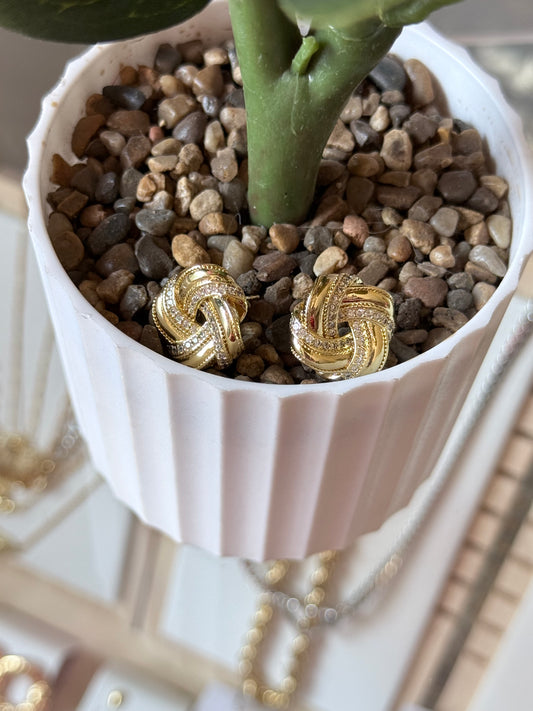 Aretes de cobre enchapado rozó