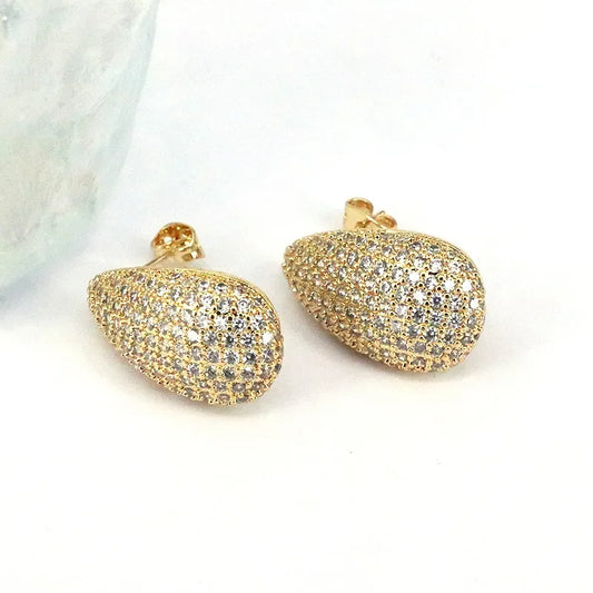Aretes de gota con circon dorado